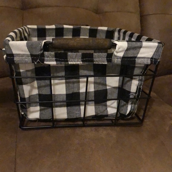 Rae Dunn Basket - Picture 5 of 7